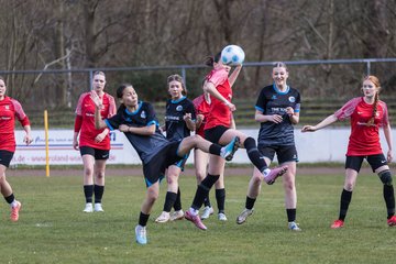 Bild 237 - wBJ VfL Pinneberg - Waldd�rfer SV : Ergebnis: 5:0